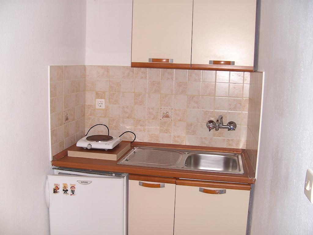 Marilena Apartments & Studios Ypsos Rum bild
