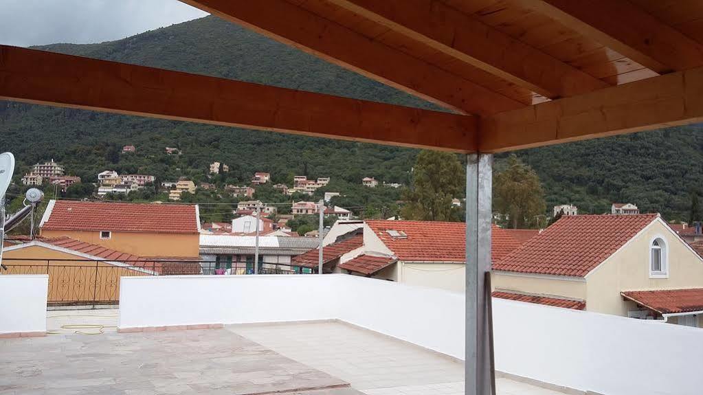 Marilena Apartments & Studios Ypsos Exteriör bild